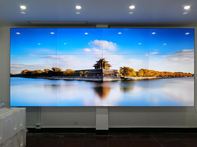 广西湖北 理工学院55寸0.88mm3x4液晶拼接屏项目